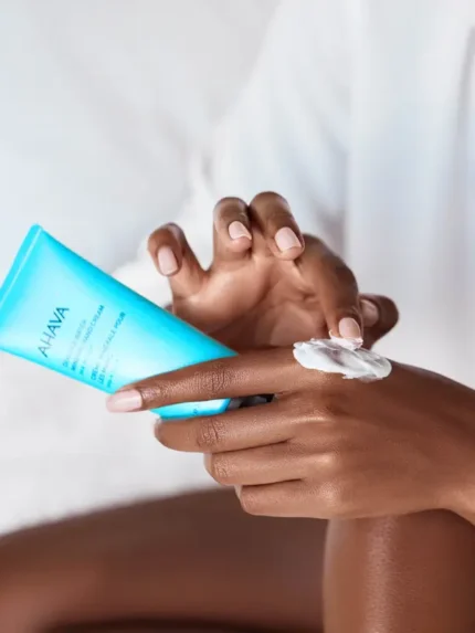 AHAVA Mineral Hand Cream Sea-Kissed Švelnus Rankų Kremas