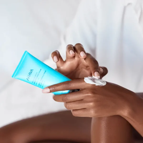 AHAVA Mineral Hand Cream Sea-Kissed Švelnus Rankų Kremas