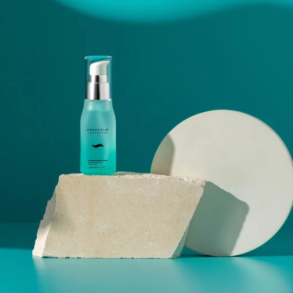 SEBOCALM Aqua Serum 369 Drėkinamasis Serumas